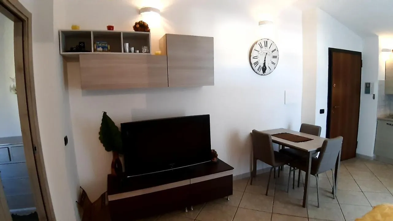 Lo Sguardo Sulla Citta' ,Panoramic View Apartment Olbia
